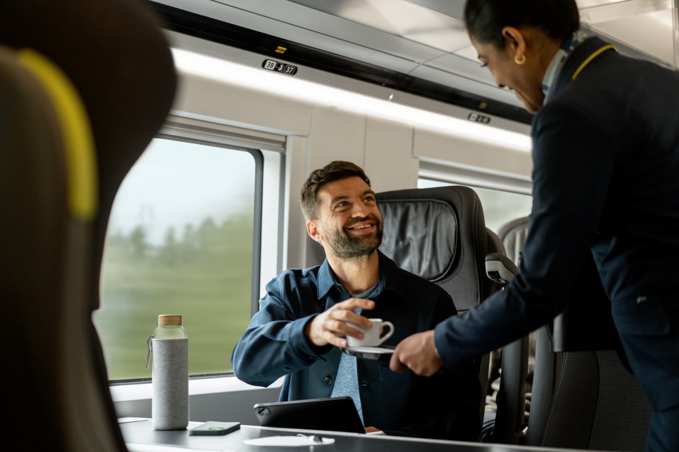 Eurostar treninin konforlu Standard Premier sınıfı koltukları